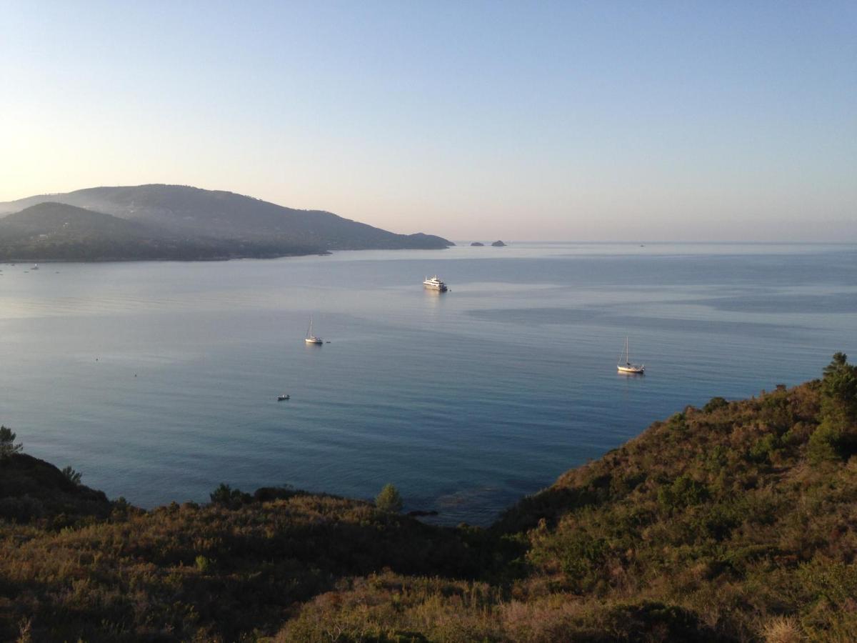 Appartamento villa da 2 fino a 3 posti Capoliveri Esterno foto
